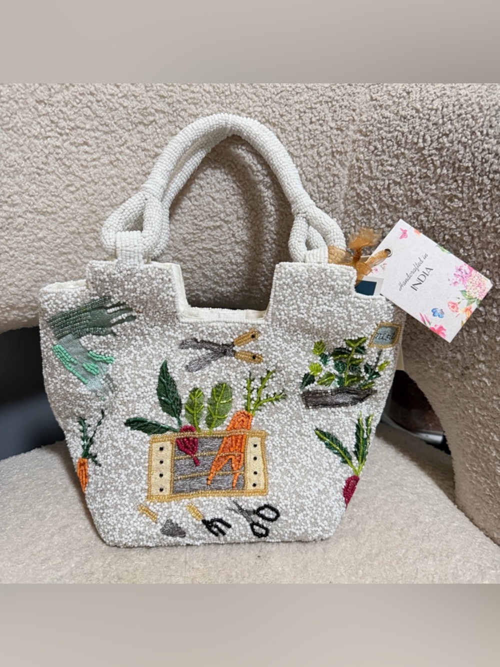NEW Handcrafted White Beaded Veggies Garden Purse